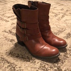 Hush Puppies boots